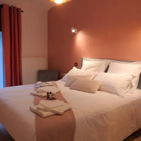 Дом отдыха Independant Avec Spa, Jardin, Terrain De Petanque, Proche Vignoble Du Champagne A - Fr-1-611-45 *
