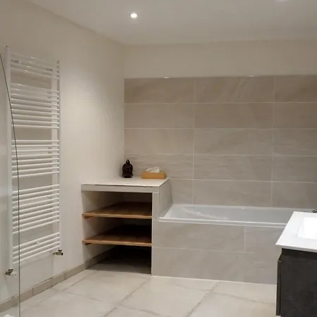 Independant Avec Spa, Jardin, Terrain De Petanque, Proche Vignoble Du Champagne A - Fr-1-611-45 Коломбе-ле-дёз-Эглиз
